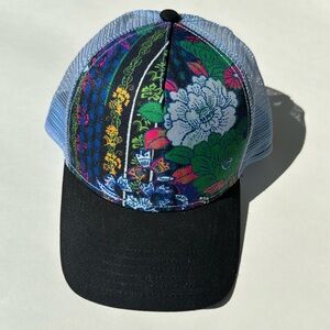 Prana La Viva Trucker Hat